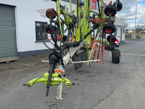 2019 Claas 2800 Liner - Image 2