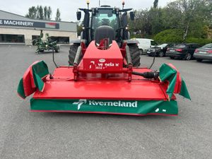 Kverneland 3632 front mower - Image 4