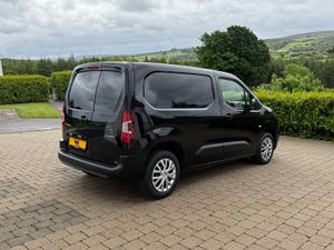 2023 Citroen Berlingo Enterprise 1.5 BlueHDi 100 - Image 4