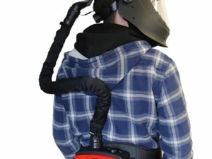 Flip S4 Air Fed Auto Darkening Welding Helmet - Image 2