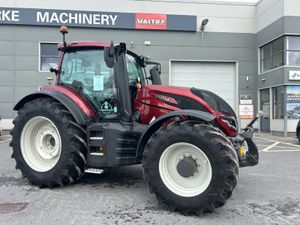Valtra T235 Versu - Image 3