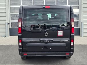 Renault Trafic Combi 170BHP Auto - Image 4