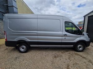 Ford Transit 350L BASE 2021 - Image 4