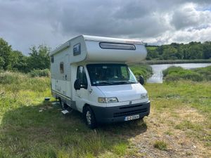 2000 Dethleffs A5880 6 Berth Left Hand Drive - Image 2