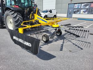2022 New Holland Single Rotor Rake - Image 3