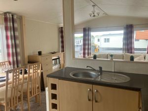 HOMES FIND NEW OWNERS FAST AROUND HERE - Image 3