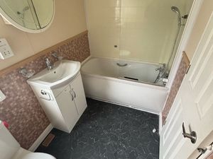 NOTHING GOOD LASTS LONG.  RESI LODGE 41X13 - Image 3