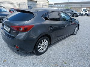 2015 Mazda 3 2.2 skyactiv executive - Image 4