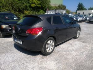 Opel Astra 2012 - Image 3