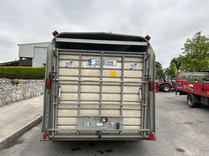 Ifor Williams 12x6 Cattle/Sheep Trailer - Image 2