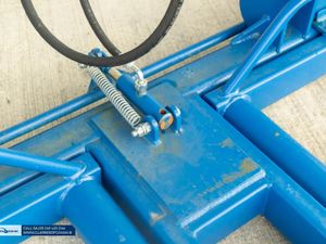 Dowd Hydraulic Double Bale Lifter - Image 4