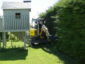 Slanetrac HC150 Hedge Cutter - Image 4