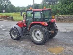 2009 Case IH JXU105 4wd (7571 Hrs) - Image 3
