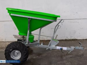 Aitchison quad fertiliser spreader - Image 4