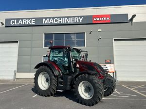 Valtra N135A Tractor - Image 2