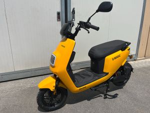 E-BOOST Eletric scooter - Image 4