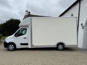 2020 Renault Master Business+  Luton Platform Cab - Image 3