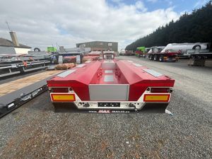 3 AXLE LOW BED - Image 4