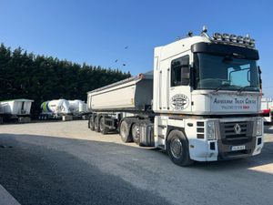 NEW SCHMITZ 8.2m TIPPER - Image 3