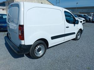 2017 Peugeot partner 1.6 hdi SE - Image 4