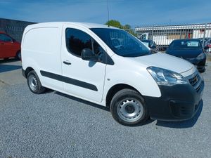 2017 Peugeot partner 1.6 hdi SE - Image 2