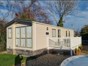 We Buy & Sell Mobile homes & Touring Caravans - Image 4