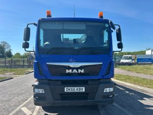 Man Crane Truck - Image 2