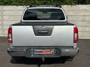 2015 Nissan Navara Tekna 2.5 DCI 190 4WD AUTO - Image 3