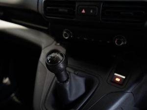 2021 Peugeot Partner 1.5 BlueHDi 75 Panelled Van - Image 3