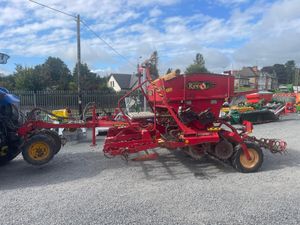 Vaderstad Rapid Super 300C Seed Drill - Image 3