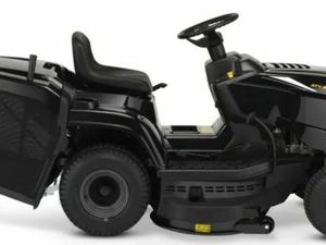 Alpina Petrol Ride-On Lawnmower - Image 3