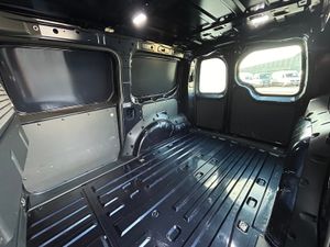 2022 Volkswagen Caddy ' Extras - Image 3