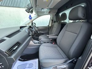 2022 Volkswagen Caddy ' Extras - Image 4