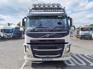 2016 Volvo FM450 6x2 globtrotter tractor unit - Image 2