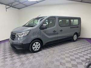 231 RENAULT TRAFFIC LWB 9 SEATER BUSINESS - Image 2