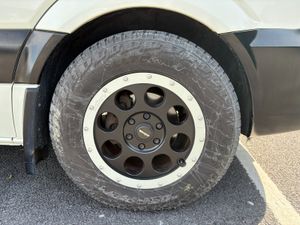 142 Mercedes Sprinter Camper van - Image 3