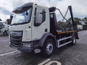2018 DAF LF 230 Euro 6, 4X2 18 Ton Gross with VDLA - Image 3