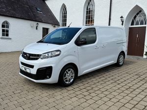2022 (222Reg) Vauxhall Vivaro Sportive 2700 MEB - Image 3