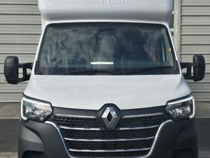 Renault Master Curtain sider with Tail Lift - Image 2
