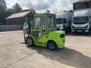 2025 Zoomlion FD30 New & Unused Forklift - Image 3