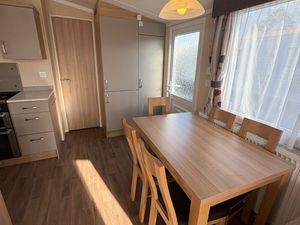 Swift Bordeaux Exclusive - Image 4