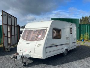 Lunar LIGHTWEIGHT 2-3 Berth Caravan For Sale - Image 2