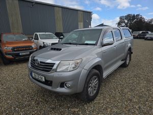 Toyota Hilux 3.0 D4D SR5 - Image 3