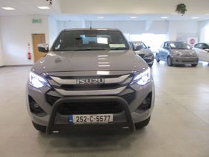 2026 ISUZU D-MAX CREW CAB PICK UP EXTRAS - Image 3