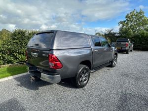 2022 Toyota Hilux 5 Seat N1 Crewcab - Image 4