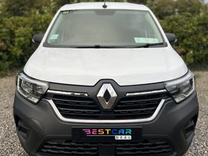 2023 Renault Kangoo 1.5 dci 16,500kms - Image 4