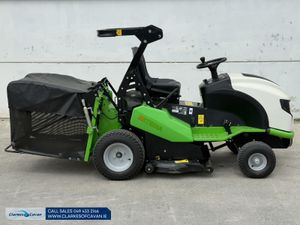 2023 Etesia Hydro 100 – 25HP Ride-On Mower - Image 4