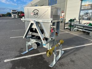 AH Tractor Compressor 300 CFM - Image 2