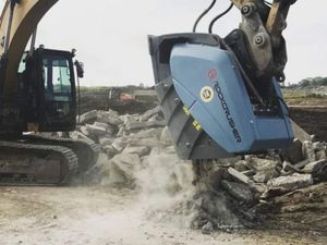 Excavator Crusher Buckets - Image 3
