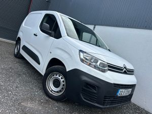 2021 Citroen Berlingo - Only 95'000 km - Image 2